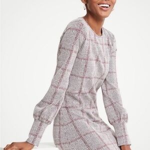 Ann Taylor Plaid Dress. NWOT.  XL. Jewel Neck. Cuffed Long Sleeves.